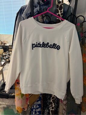 Ame & Lulu White Crewneck Sweatshirt with Navy Script